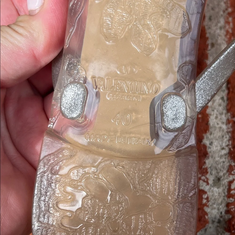 Valentino Women's Metallic Sandals with Studded Bow NO BOX - Picture 4 of 7